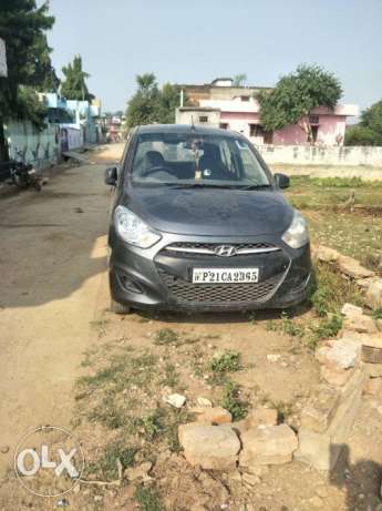  Hyundai I10 petrol  Kms