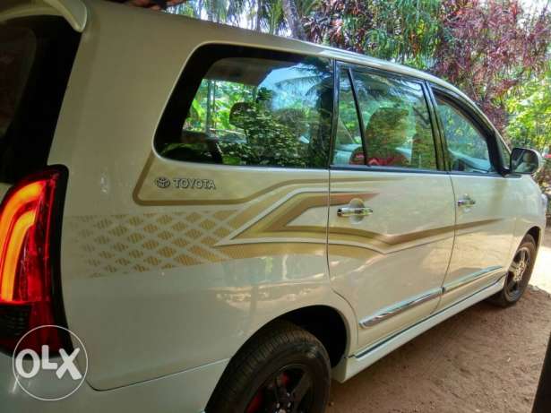 Toyota Innova diesel  Kms  year