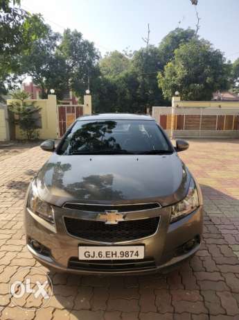 Chevrolet Cruze diesel  Kms  year