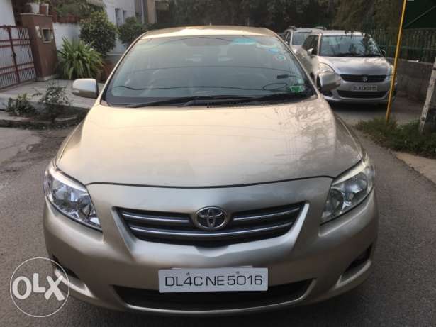 Toyota Corolla Altis G Model  Petrol  Kms 2nd Owner