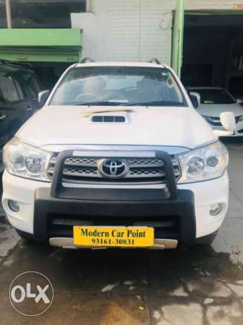 Toyota Fortuner 2.8 4x4 Mt, , Diesel