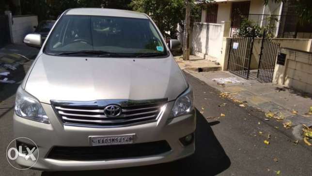 Toyota Innova 2.5 Vx 7 Str, , Diesel