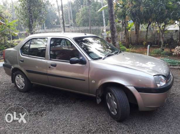  Ford Ikon petrol  Kms