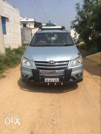  Toyota Innova diesel  Kms