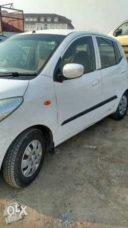  Hyundai I10 petrol  Kms