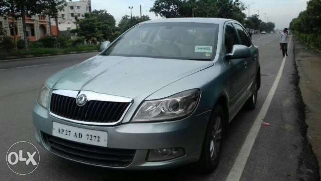 Skoda Laura Ambiente 1.9 Tdi Mt, , Diesel