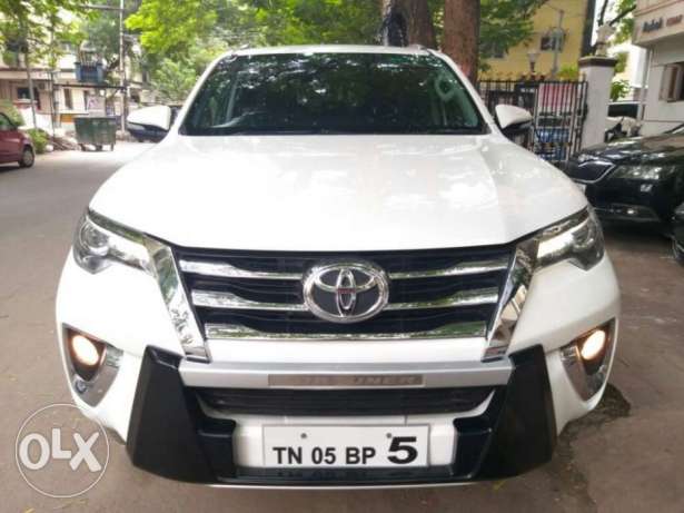 Toyota Fortuner 2.8 4x4 Mt, , Diesel