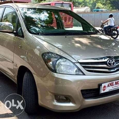 Toyota Innova 2.5 V 8 Str, , Diesel