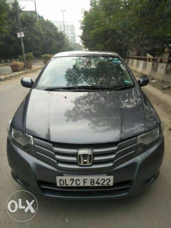 Honda City Vmt i-vtec 1st owner petrol  Kms  year.