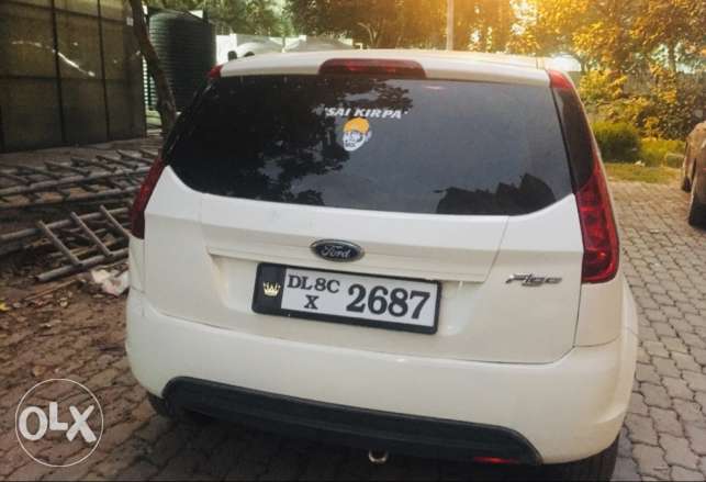  Ford Figo cng  Kms