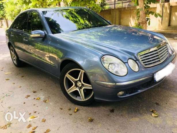 Mercedes-benz E-class 240 V6 At, , Petrol