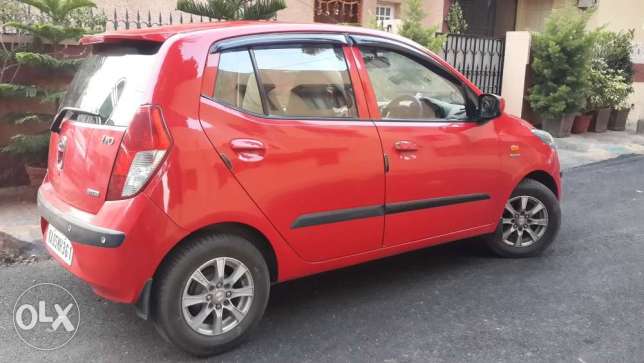 Hyundai I, Petrol