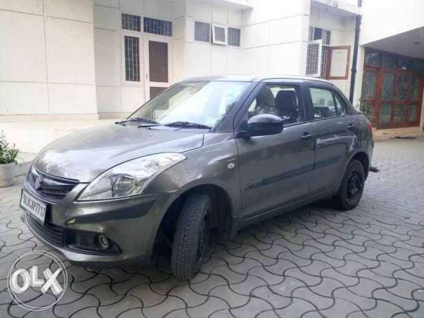  Maruti Suzuki Swift Dzire cng  Kms