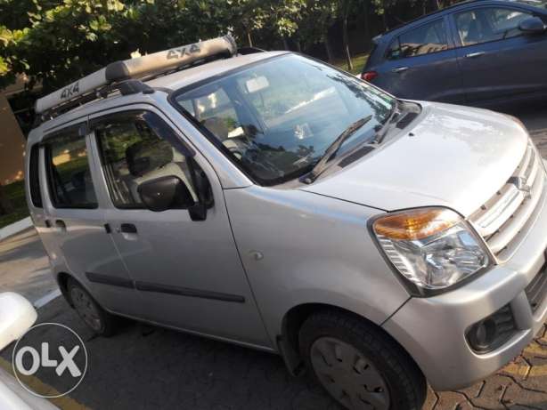 Silver WagonR LXi with CNG on Sale