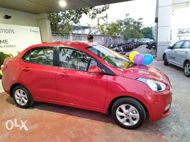 Hyundai Xcent petrol 100 Kms  year