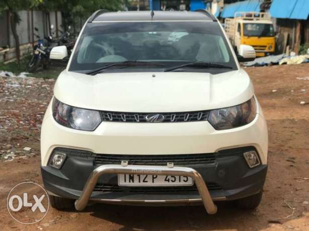 Mahindra Kuv 100 G80 K8 Dual Tone, , Diesel