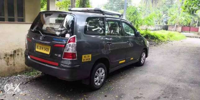  Toyota Innova diesel  Kms