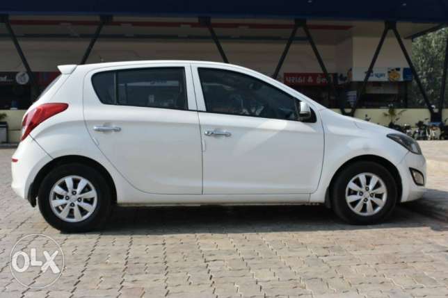 Hyundai I20 asta ABS, 6 speed