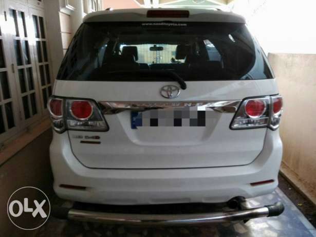 Toyota Fortuner  AT 