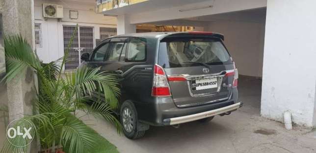 Toyota Innova 2.5 Vx 7 Str, , Diesel