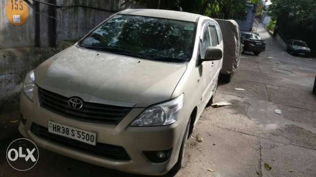  Toyota Innova diesel  Kms