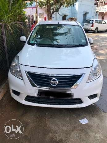  Nissan Sunny diesel  Kms