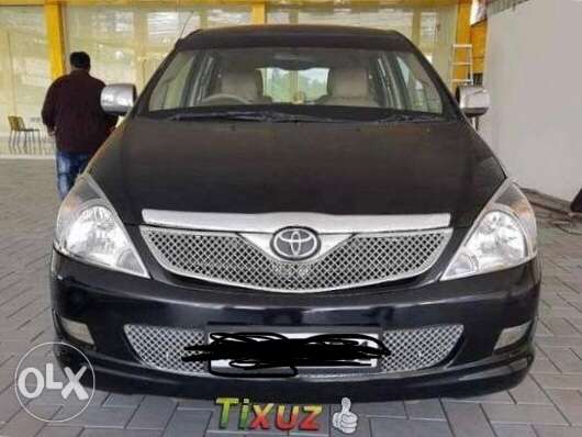  Toyota Innova diesel  Kms