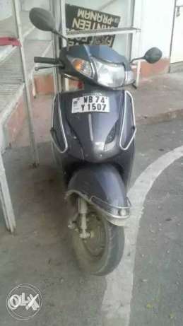  Activa 3G scooty petrol  Kms