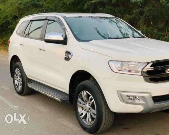 Ford Endeavour 3.2 Titanium At 4x, Diesel