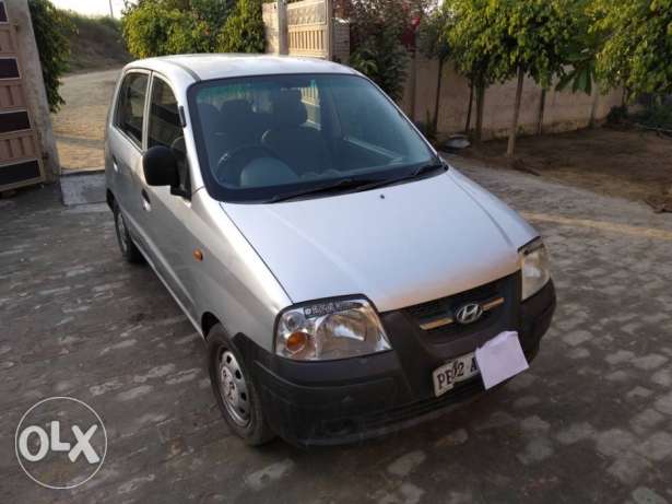  Hyundai Santro petrol  Kms