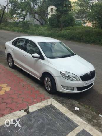 Skoda rapid  style plus top model km