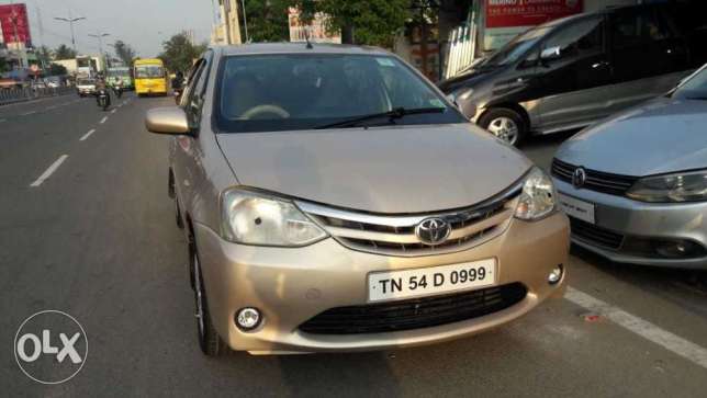 Toyota Etios V, , Petrol