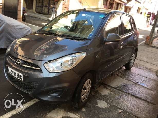 Hyundai I10 petrol  Kms  year