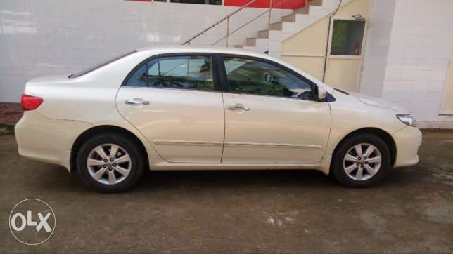 Toyota Corolla Altis petrol  Kms  year