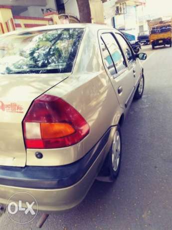  Ford Ikon petrol  Kms