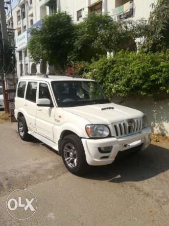 Mahindra Scorpio Vlx 2wd Airbag At Bs-iv, , Diesel