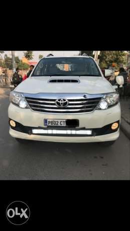 Toyota Fortuner 4x2 diesel  Kms  year