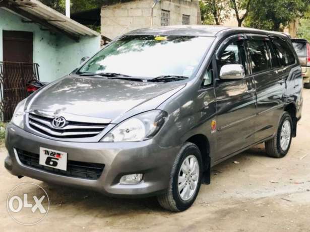 Toyota Innova 2.5 V 8 Str, , Diesel