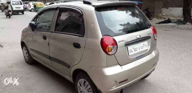  Chevrolet Spark cng  Kms