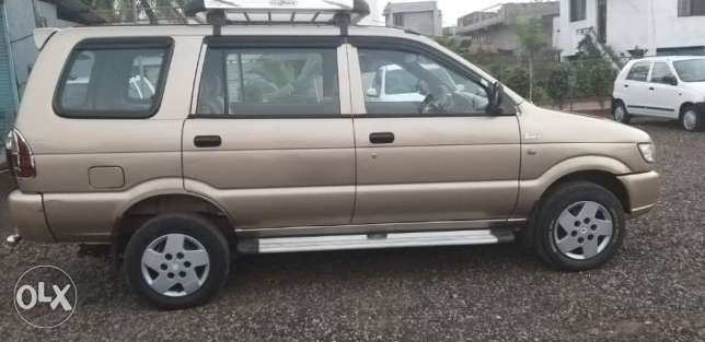 Chevrolet Tavera Elite Ls - B3 10-seater - Bs Iii, ,