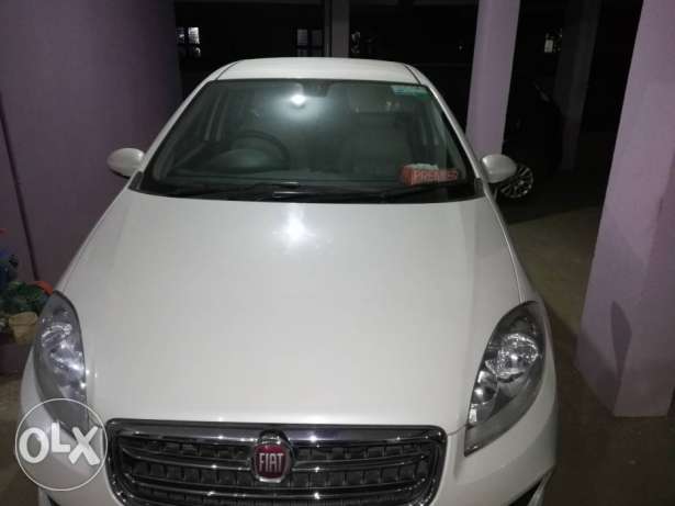  Fiat Linea petrol  Kms