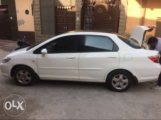  Honda City Zx cng  Kms