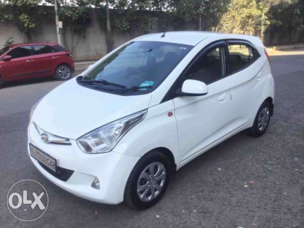 Hyundai Eon Sportz, , Petrol