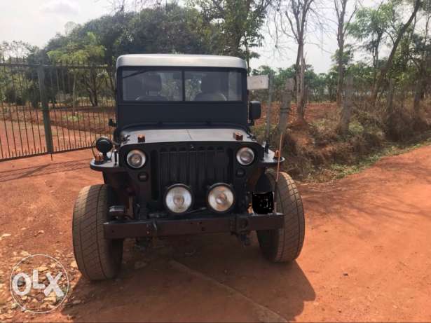 Mahindra Jeep with AC & power steering