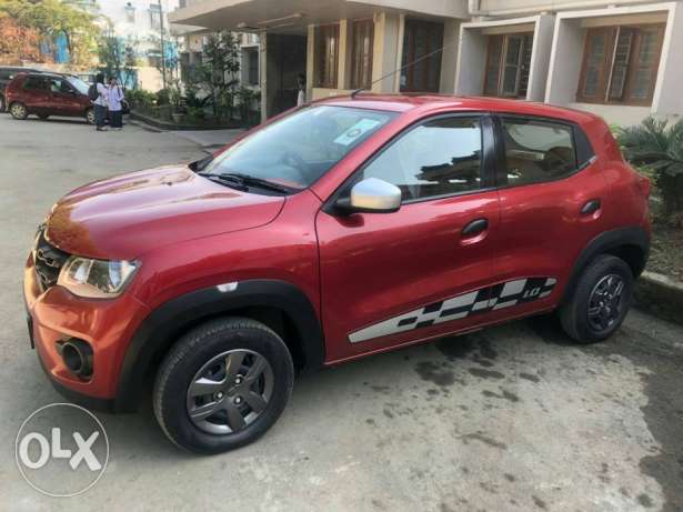  Renault Kwid petrol  Kms cc