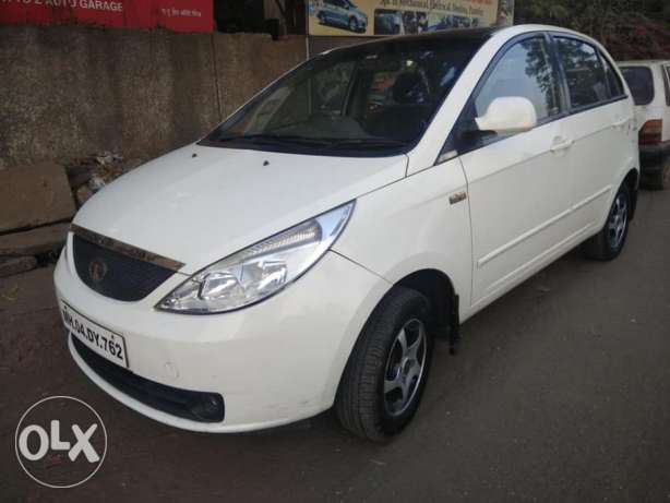 Tata indica top model,nd owner,petrol,new tyres and