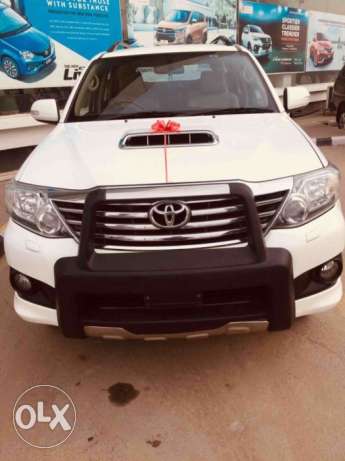 Toyota Fortuner 4x2 At, , Diesel