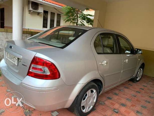 Doctor owned well maintained foed fiesta 1.6 petrol