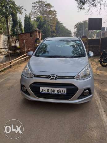 Hyundai Grand I10 petrol  Kms  year