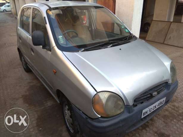  Hyundai Santro cng  Kms